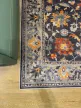 Carpetum kék alapon virágmintás vintage szőnyeg 160x230 cm